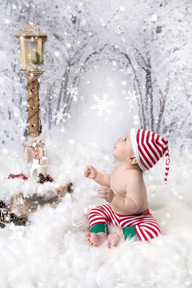 Baby Christmas mini session by Fairy Nuff Photography, Nottingham